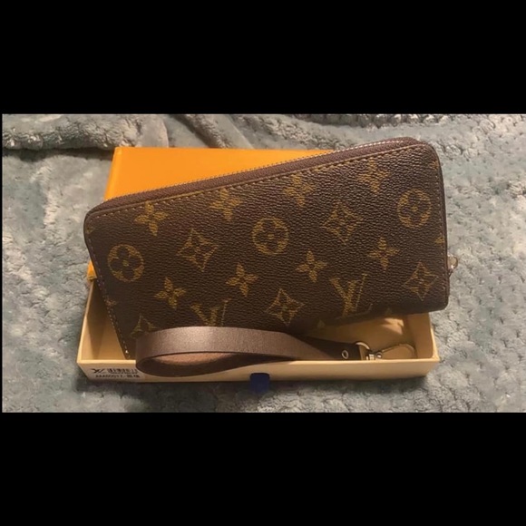 Never used just got in the mail and did not like just wanting my money back - Picture 2 of 3